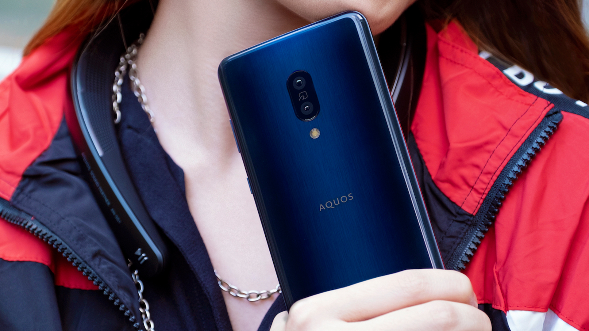 Sharp%20Aquos%20Zero%202.jpg