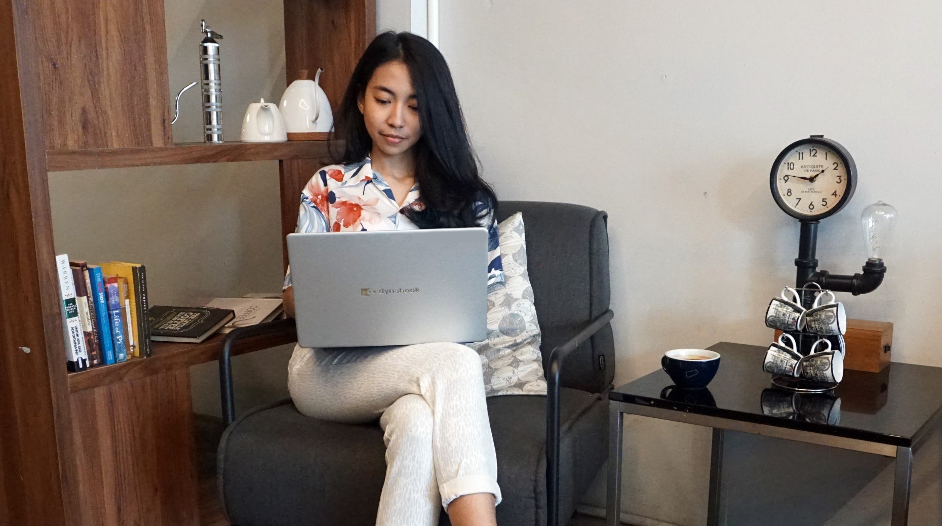 Sharp%20Luncurkan%20Dynabook%20L-40%20G%20Satellite%20Pro%20Untuk%20Profesional%20Muda%20Memiliki%20Daya%20Tahan%20Produk%20yang%20Kuat.jpg